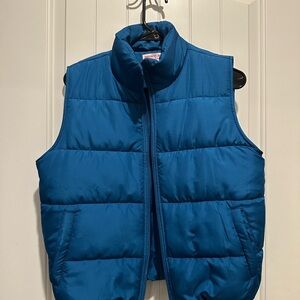 Discount Diva’s Puffer Vest - Women Short